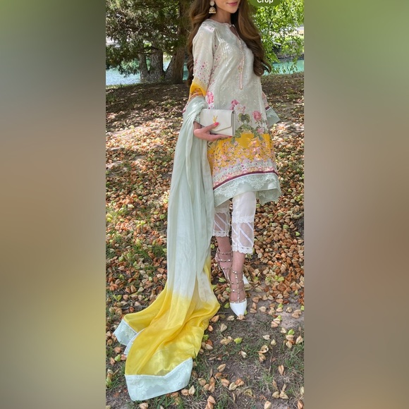 Pakistani designer Farah talib Aziz outfit size small! - Picture 1 of 1
